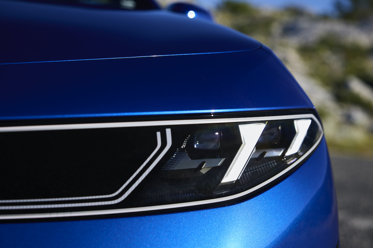 P90657686_highRes_the-new-bmw-i3-50-xd